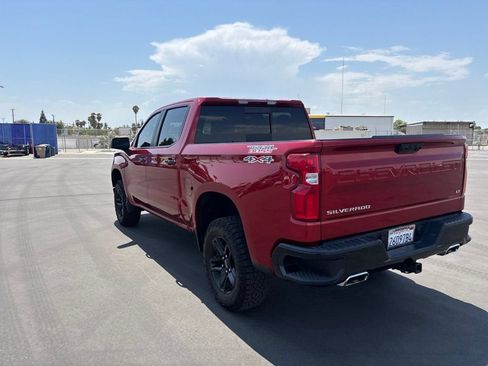 Certified 2024 Chevrolet Silverado 1500 LT Trail Boss w/ Convenience Package II AWD/4WD image 4