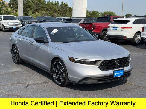 Certified 2025 Honda Accord Sport image 1