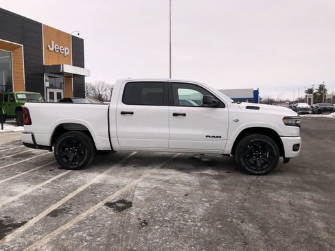 New 2026 RAM 1500 4x4 Crew Cab image 14
