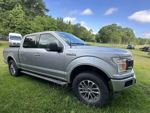 Used 2020 Ford F150 XLT w/ Equipment Group 302A Luxury AWD/4WD image 2