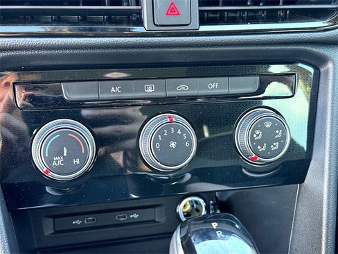 Used 2025 Volkswagen Taos S image 21