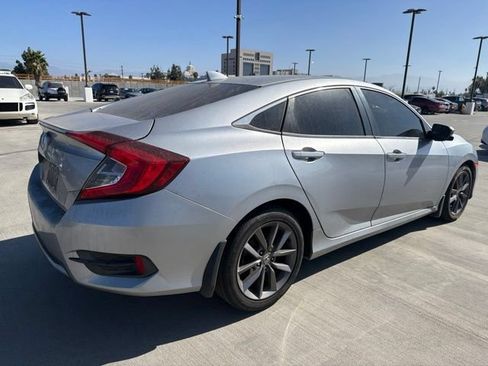 Used 2021 Honda Civic EX image 2