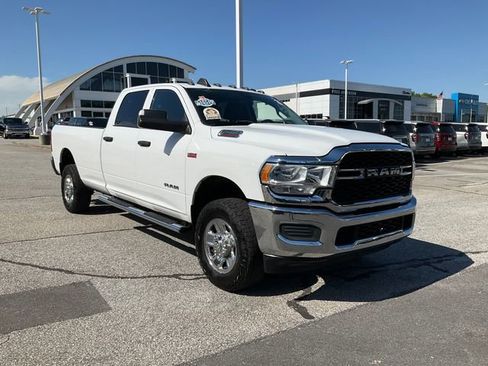 Used 2020 RAM 2500 Tradesman AWD/4WD image 3