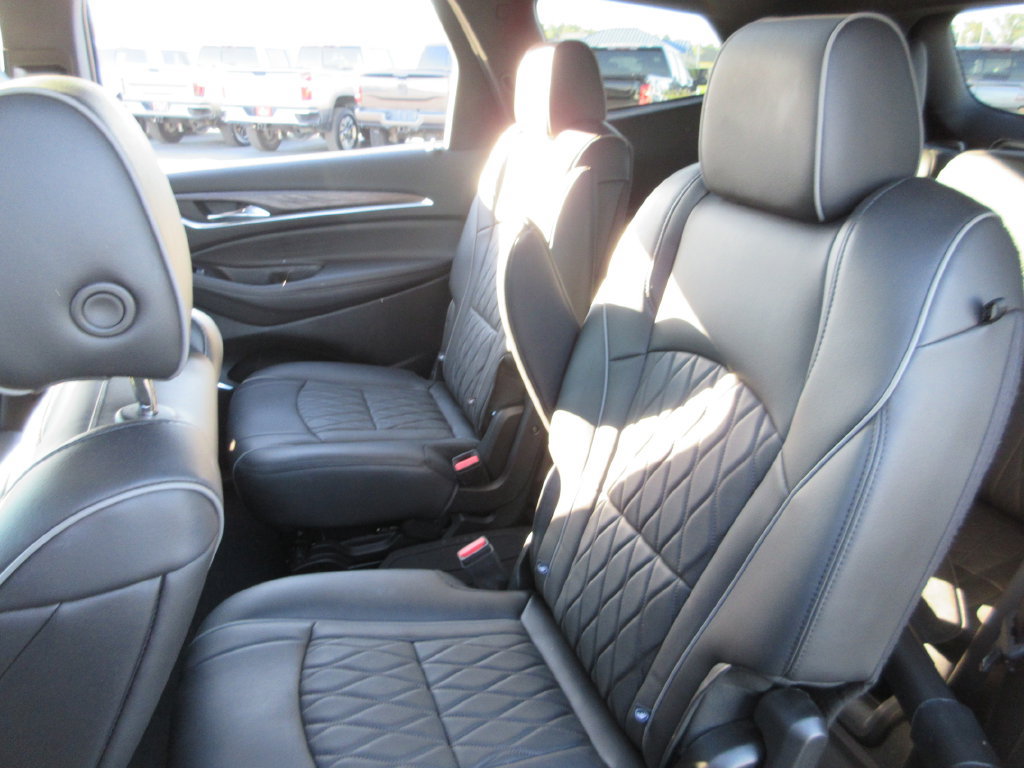 Certified 2024 Buick Enclave Avenir w/ Avenir Technology Package AWD/4WD image 23