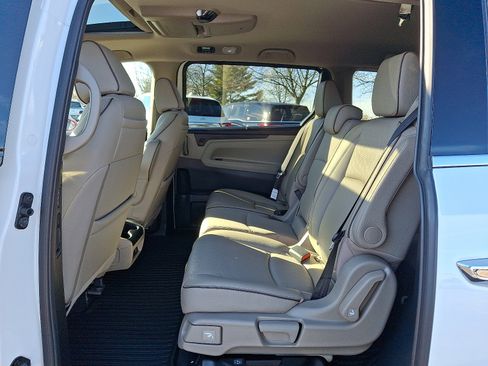 Used 2023 Honda Odyssey Elite image 10