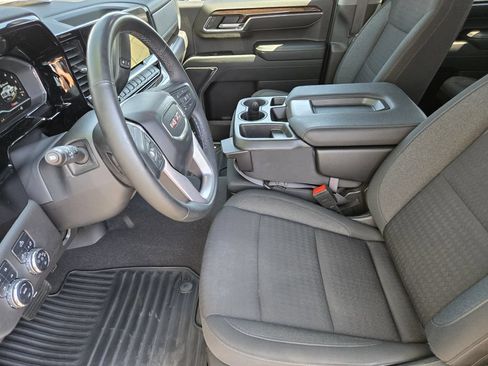 Used 2023 GMC Sierra 1500 Elevation w/ X31 Off-Road Package AWD/4WD image 8