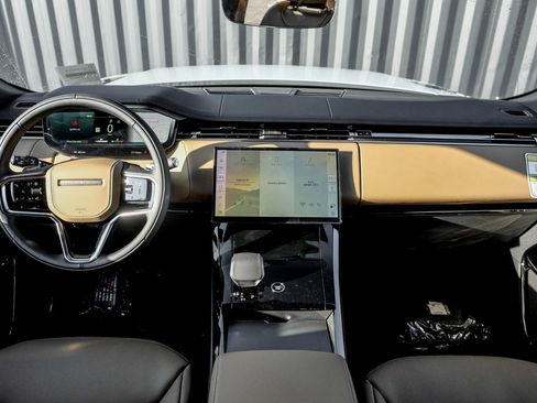 New 2026 Land Rover Range Rover Sport SE image 20