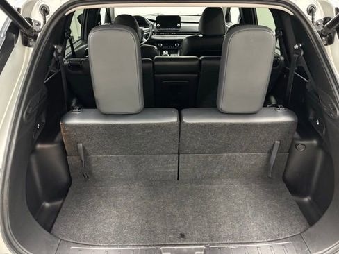 Used 2024 Mitsubishi Outlander FWD image 9