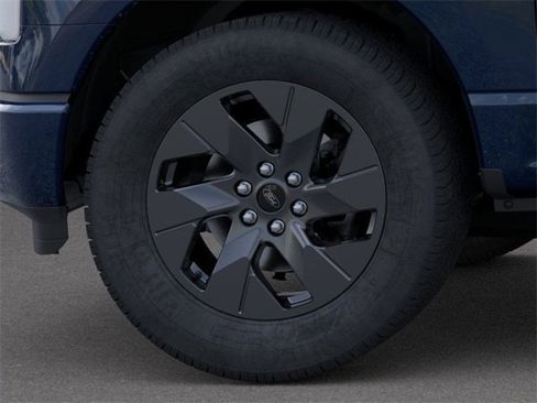 New 2025 Ford F150 Lightning Flash image 19