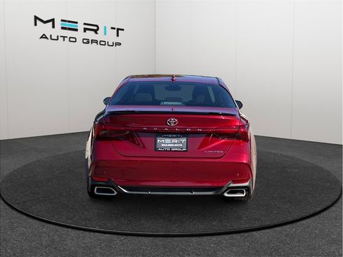 Used 2019 Toyota Avalon Limited w/ Advanced Safety Package image 7