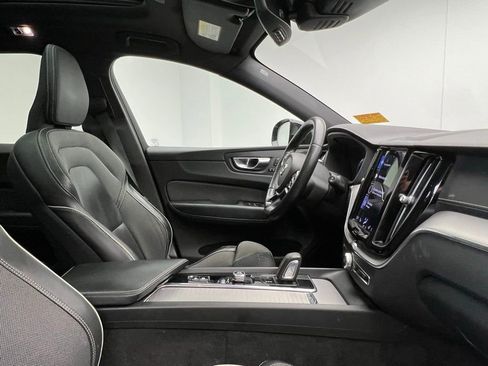 Used 2021 Volvo XC60 T8 R-Design w/ Advanced Package image 6