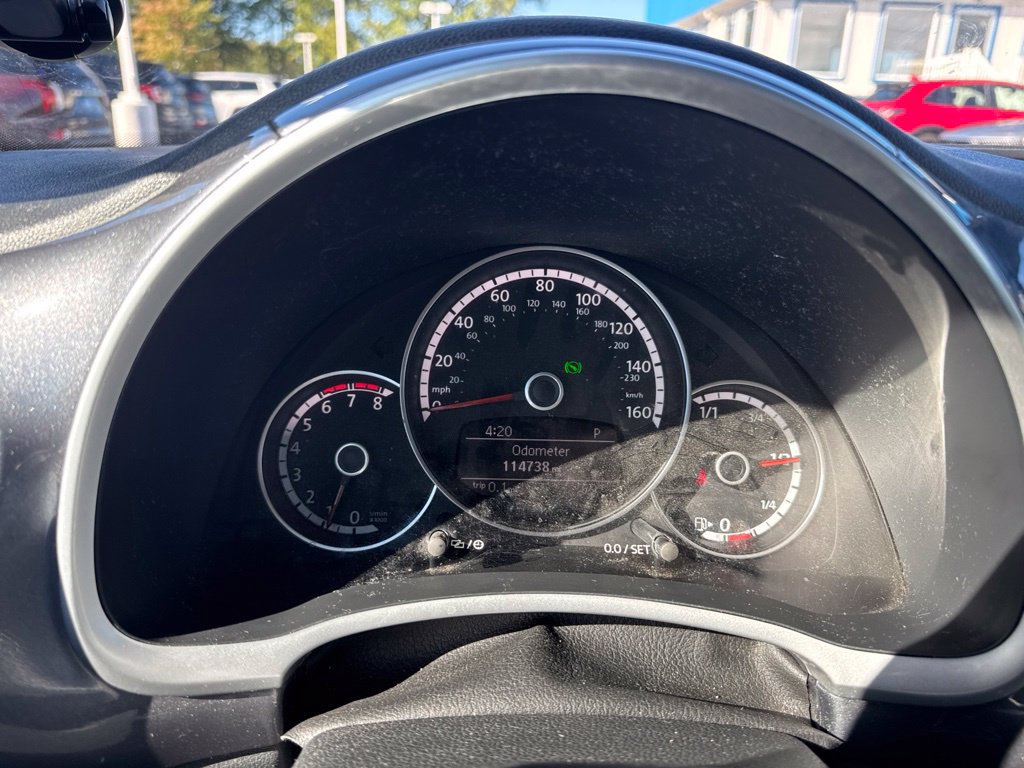 Used 2015 Volkswagen Beetle 1.8T FWD image 13
