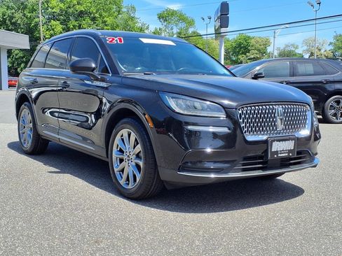 Certified 2021 Lincoln Corsair AWD w/ Premium Package image 2