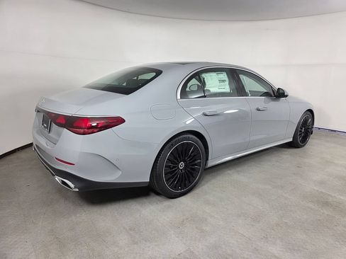 New 2026 Mercedes-Benz E 350 Sedan image 4