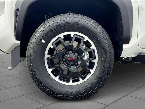 New 2026 Toyota Tacoma TRD Off-Road image 11