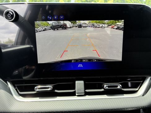 New 2027 Chevrolet Equinox LT FWD image 33