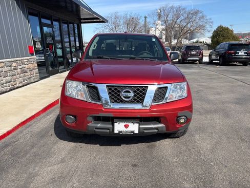 Used 2013 Nissan Frontier SV RWD image 9