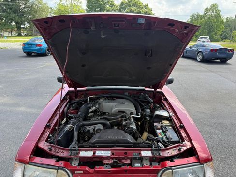 Used 1992 Ford Mustang GT RWD image 24