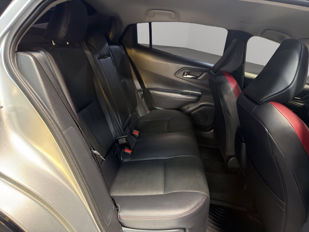 Used 2024 Toyota Prius Prime FWD image 18
