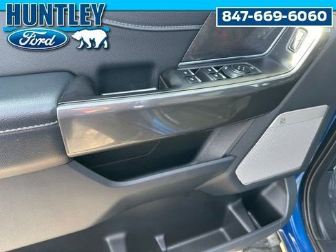 Used 2022 Ford F150 XLT w/ Equipment Group 302A High image 18