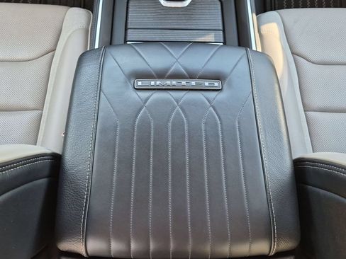 Used 2024 RAM 1500 Limited AWD/4WD image 25