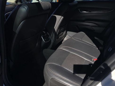 Used 2019 Cadillac XTS Luxury image 18