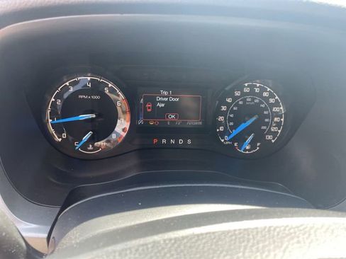 Used 2019 Ford Ranger XLT w/ Equipment Group 302A Luxury RWD image 13