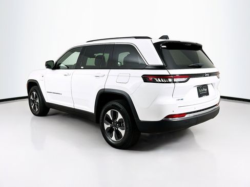 Used 2022 Jeep Grand Cherokee Limited 4xe w/ Luxury Tech Group II image 5