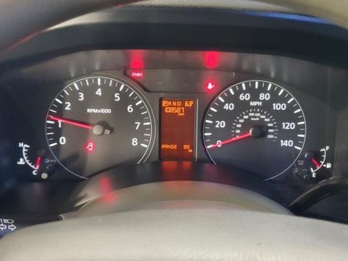 Used 2015 Nissan NV 2500 SV w/ Side & Curtain Airbag Package RWD image 19