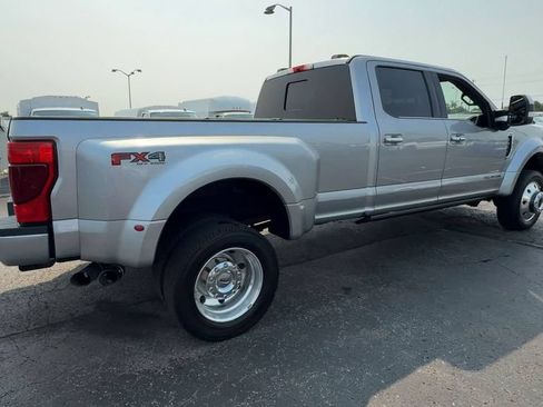 Used 2021 Ford F450 Platinum w/ FX4 Off-Road Package AWD/4WD image 8