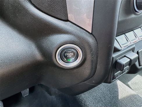 Used 2024 Chevrolet Silverado 2500 Custom w/ Custom Value Package AWD/4WD image 8