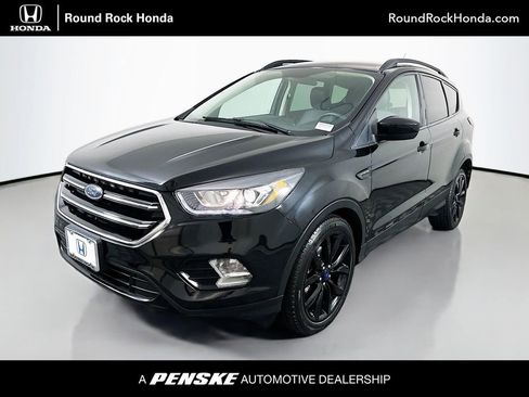 Used 2019 Ford Escape SE image 1