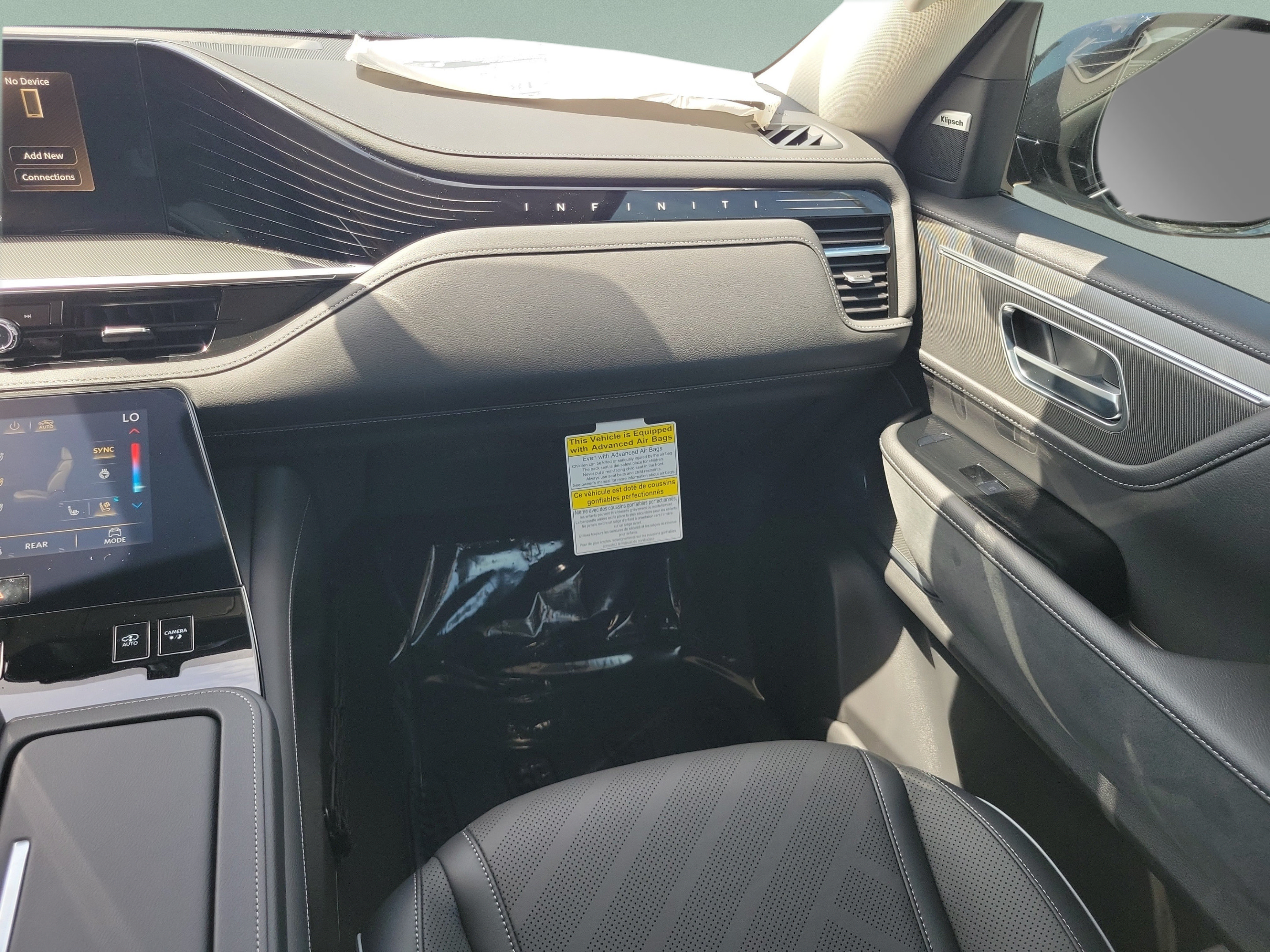 New 2027 INFINITI QX80 Luxe w/ Cargo Package RWD image 8