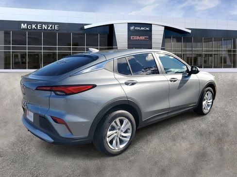 New 2026 Buick Envista Preferred image 4