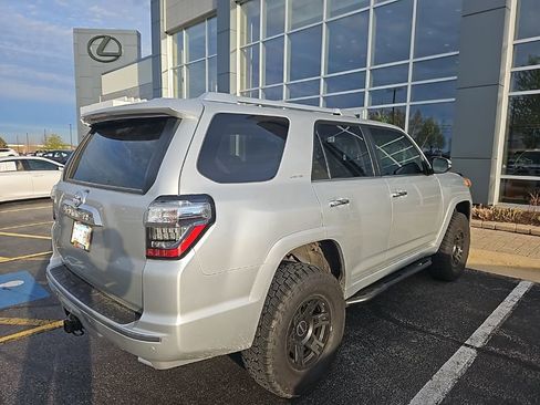 Used 2022 Toyota 4Runner Limited image 3