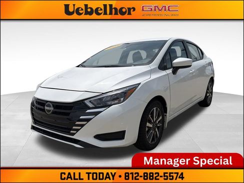 Used 2025 Nissan Versa SV w/ Trunk Package FWD image 13
