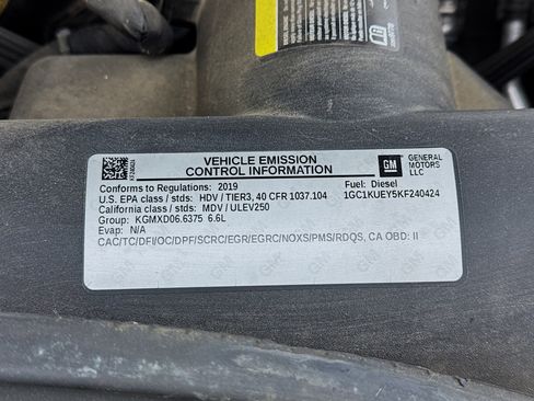 Used 2019 Chevrolet Silverado 2500 High Country w/ Duramax Plus Package image 19