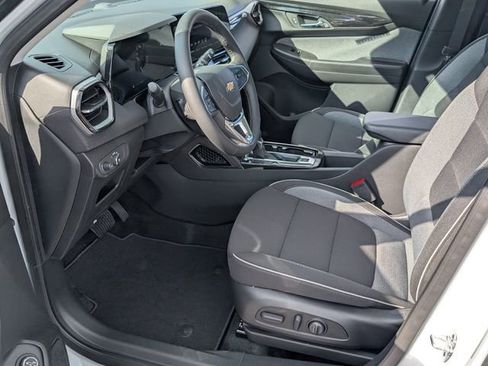 New 2026 Chevrolet TrailBlazer LT w/ Convenience Package AWD/4WD image 5