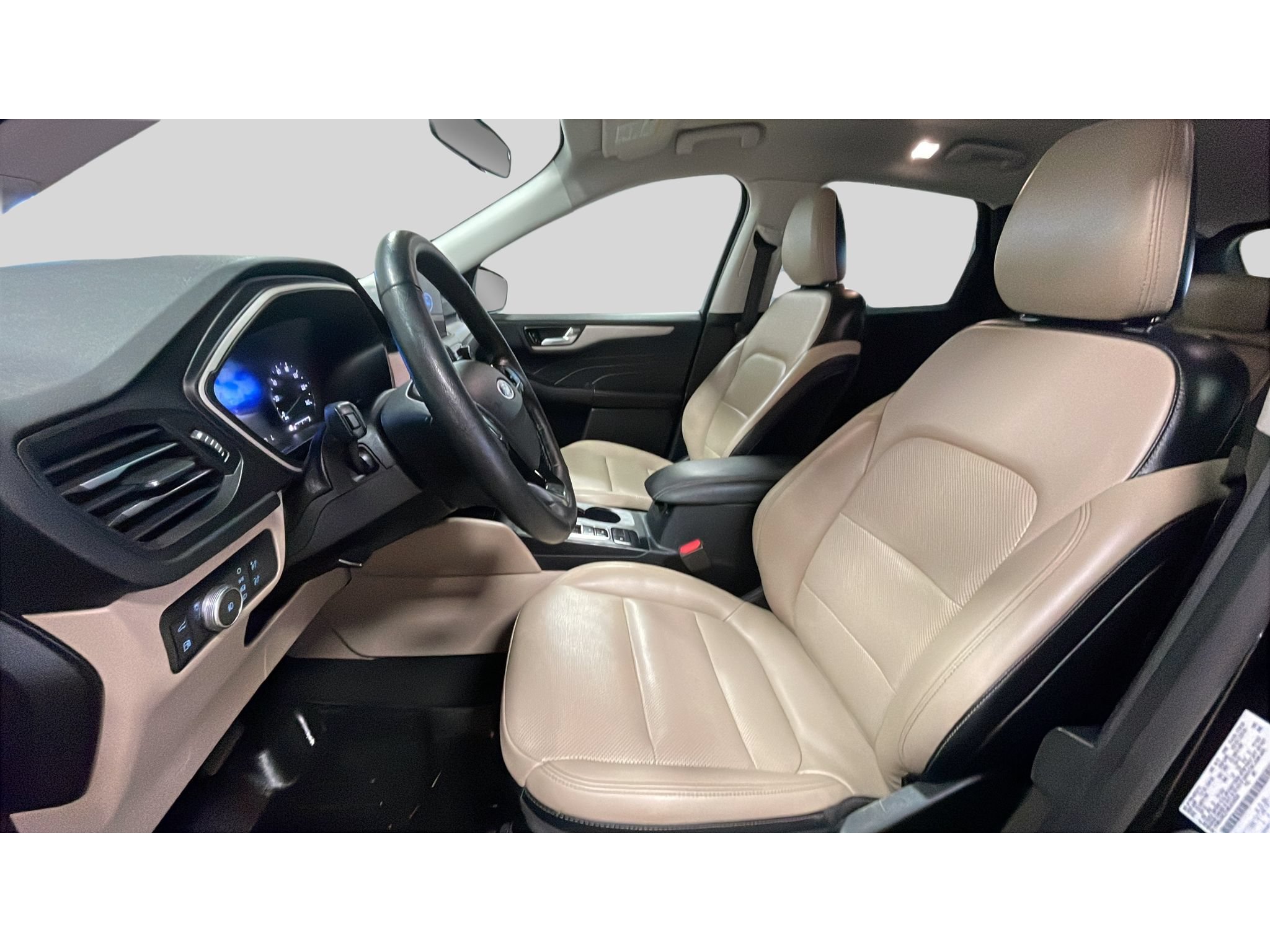Used 2021 Ford Escape SEL AWD/4WD image 10