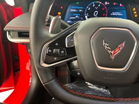 Used 2022 Chevrolet Corvette Stingray Preferred Cpe w/ Z51 Performance Package RWD image 20