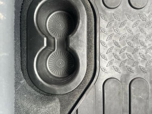 Used 2012 RAM 3500 Laramie w/ Cold Weather Group image 37