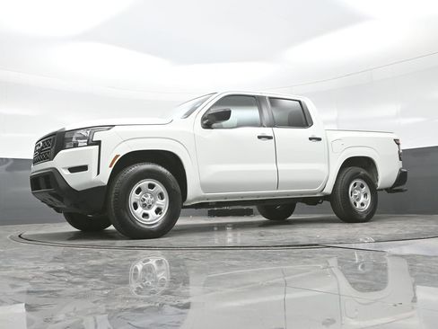 Used 2023 Nissan Frontier S w/ Tow Package image 23