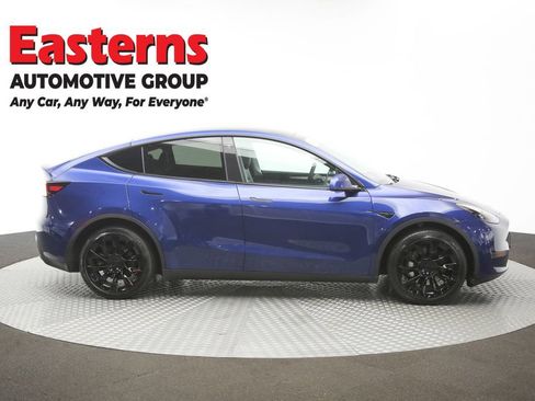 Used 2023 Tesla Model Y Long Range AWD/4WD image 40