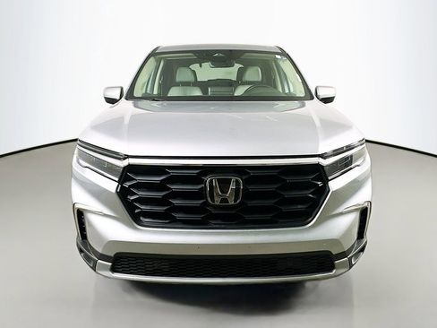 Used 2024 Honda Pilot EX-L image 2