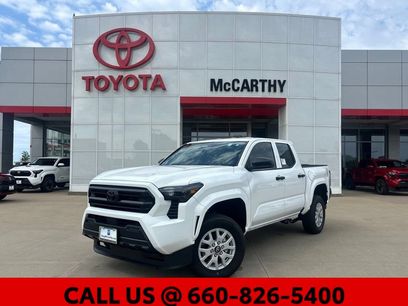 New 2026 Toyota Tacoma SR