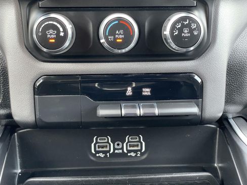 Used 2020 RAM 1500 Lone Star RWD image 26