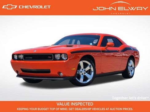 Used 2009 Dodge Challenger R/T RWD image 1