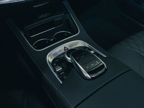 Used 2019 Mercedes-Benz S 560 Cabriolet image 15