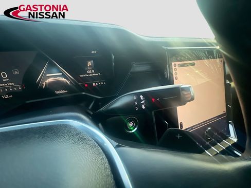 Used 2025 GMC Acadia Elevation image 22