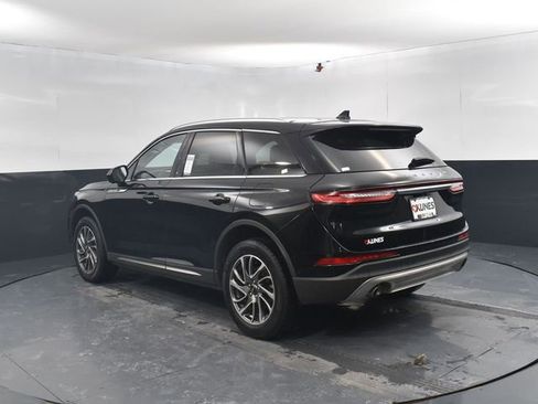 Used 2022 Lincoln Corsair Standard w/ Equipment Group 101A image 7